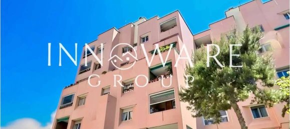 Apartamento de 3 dormitorios en Ancona, Italy No. 280750 2