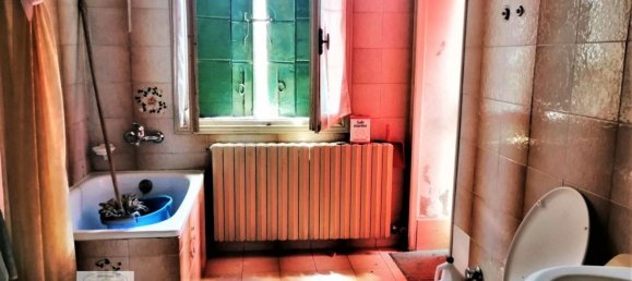 300m² Building in Padua, Italy No. 207721 6