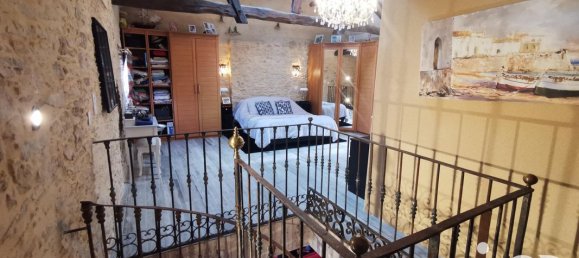 3 rooms Townhouse in Villefranche-du-Perigord, France No. 99131 28
