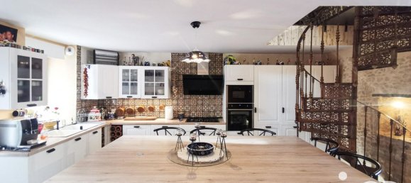 3 rooms Townhouse in Villefranche-du-Perigord, France No. 99131 3