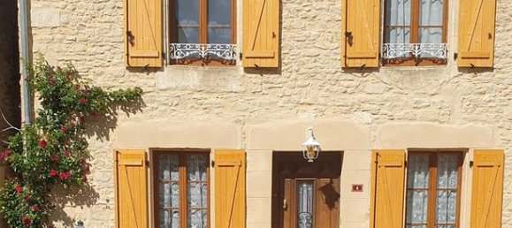 3 rooms Townhouse in Villefranche-du-Perigord, France No. 99131 40