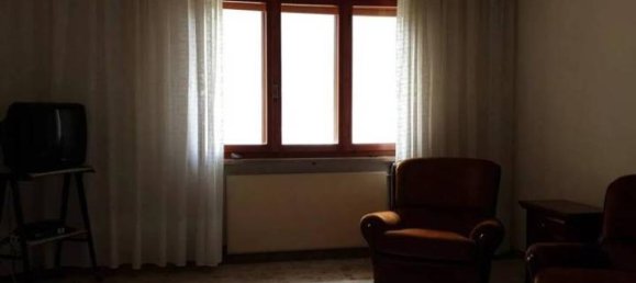 Villa de 5 habitaciónes en Pordenone, Italy No. 34751 13