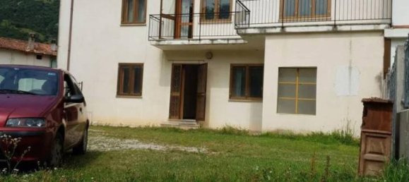 Villa de 5 habitaciónes en Pordenone, Italy No. 34751 5