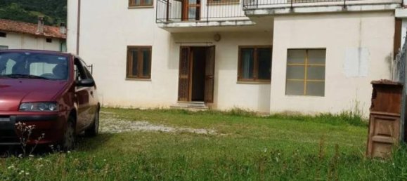 Villa de 5 habitaciónes en Pordenone, Italy No. 34751 9