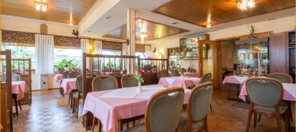 Café/restaurante de 4 dormitorios en Neuwied, Germany No. 191363 7