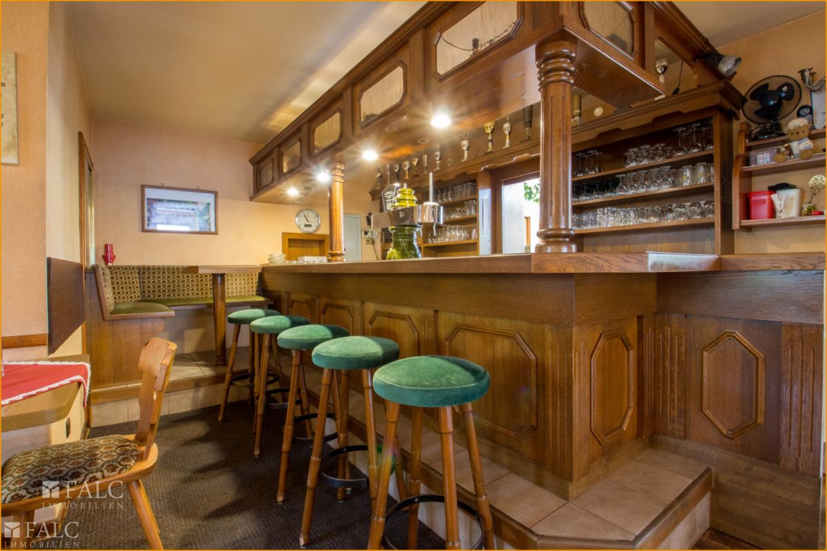 Café/restaurante de 4 dormitorios en Neuwied, Germany No. 191363