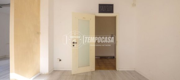 Склад 44м² в Мачерата, Италия № 264894 11