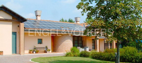 6 Schlafzimmer Villa in San Biagio di Callalta, Italy, Nr. 229516 18