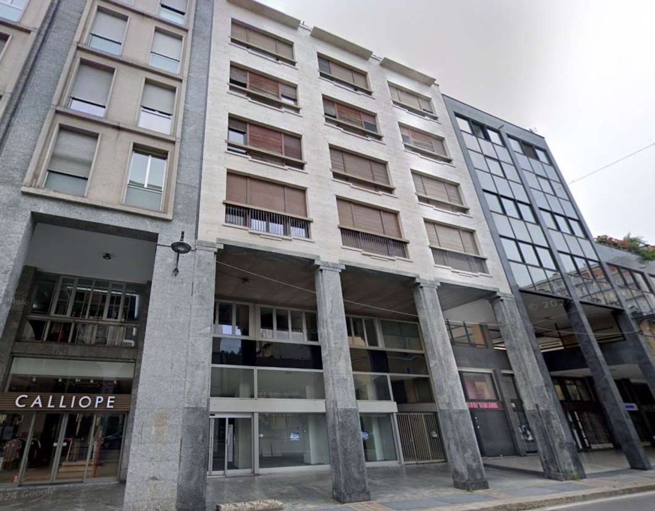 Apartamento de 5 habitaciónes en Busto Arsizio, Italy No. 283228