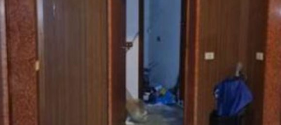 5 rooms Apartment in Busto Arsizio, Italy No. 12945 2