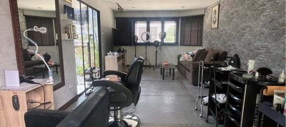 6 chambres Maison à Phasi Charoen, Thailand No. 77928 9