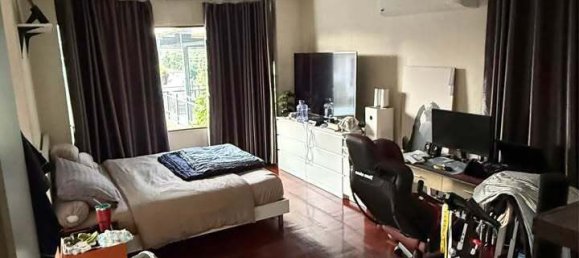 6 chambres Maison à Phasi Charoen, Thailand No. 77928 5