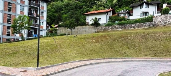 325m² Land in Malé, Italy No. 29193 7