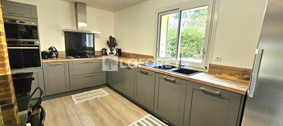 4 Schlafzimmer Haus in Saint-Lucien, France, Nr. 39154 3