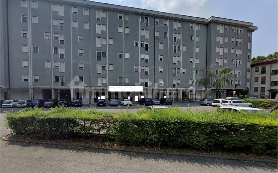 Apartamento de 2 dormitorios en Brescia, Italy No. 317109