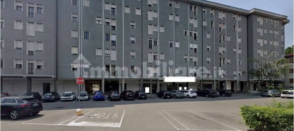 Apartamento de 2 dormitorios en Brescia, Italy No. 317109 3
