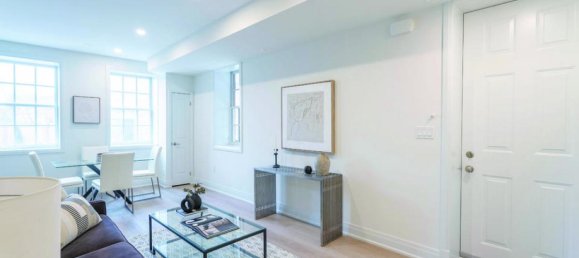 2 bedrooms House in Mississauga, Canada No. 94 5