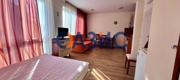 Estudio en Sveti Vlas, Bulgaria No. 102 13