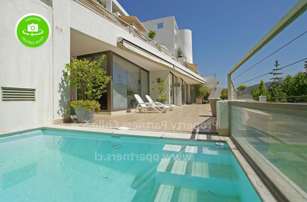 4 bedrooms Apartment in Santiago, Chile No. 3317