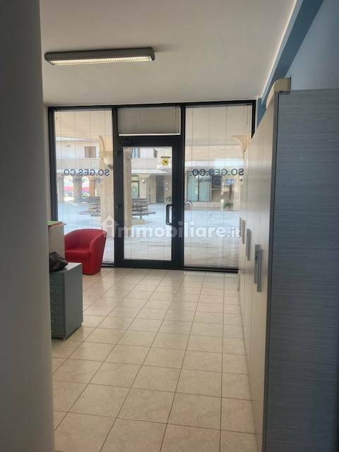 4غرفة مكتب في Civitanova Marche, Italy رقم 262756