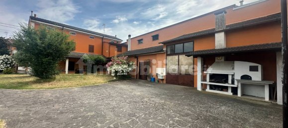 Casa T4 em Grumello Cremonese ed Uniti, Italy N.º 303683 10