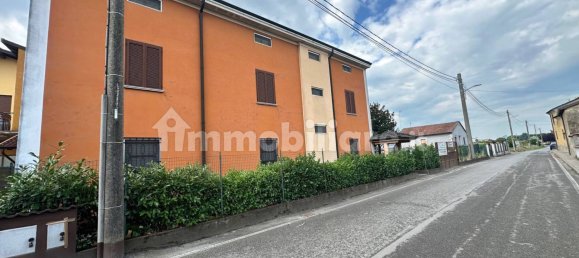 Casa T4 em Grumello Cremonese ed Uniti, Italy N.º 303683 2
