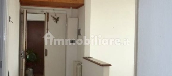 Apartamento de 2 dormitorios en Savona, Italy No. 70726 3
