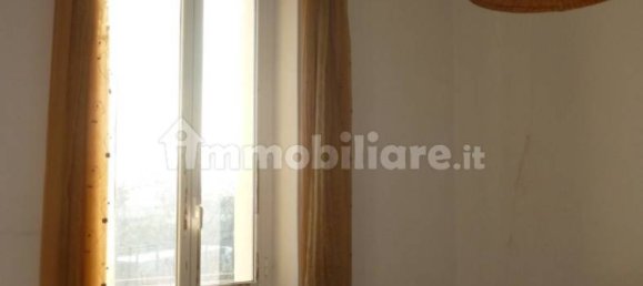 Apartamento de 2 dormitorios en Savona, Italy No. 70726 7