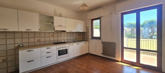 1 bedroom Apartment in Pietra Ligure, Italy No. 310574 2