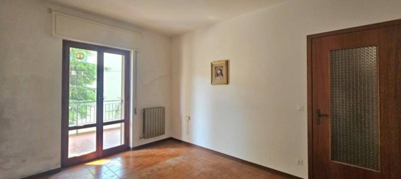 1 bedroom Apartment in Pietra Ligure, Italy No. 310574 3