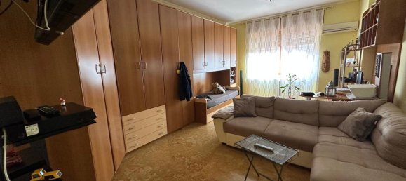 3 غرف نوم شقة في Foggia, Italy رقم 84109 25