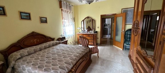 3 غرف نوم شقة في Foggia, Italy رقم 84109 33