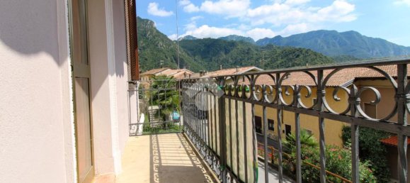 2 Schlafzimmer Wohnung in Vobarno, Italy, Nr. 282512 4