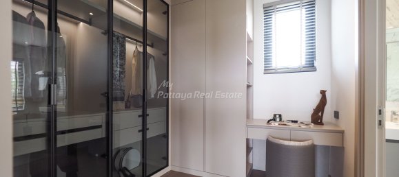 4 bedrooms Cafe / restaurant in Pattaya, Thailand No. 8419 13