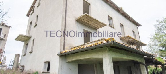 Studio in Porano, Italy No. 149810 3