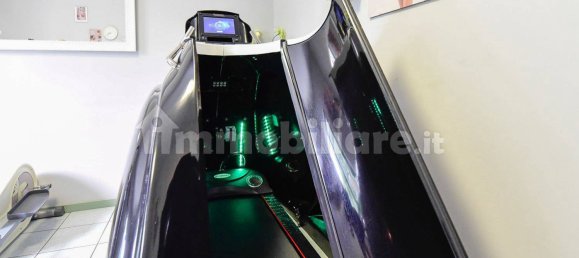 4-Zimmer Gewerbliche Immobilie in Lecco, Italy, Nr. 323700 13