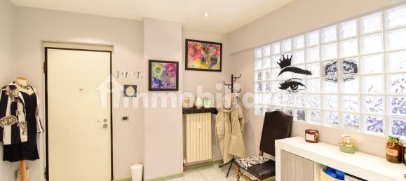 4-Zimmer Gewerbliche Immobilie in Lecco, Italy, Nr. 323700 5