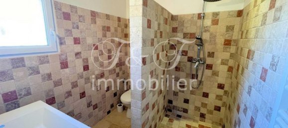 5 bedrooms Villa in Apt, France No. 353191 23