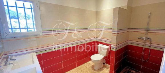 5 bedrooms Villa in Apt, France No. 353191 28