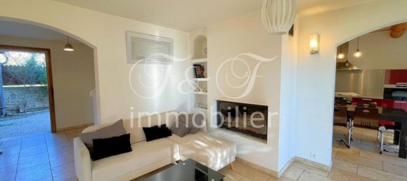 5 bedrooms Villa in Apt, France No. 353191 13