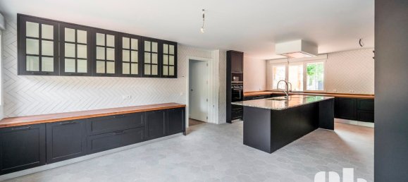 Casa T7 em San Sebastian de los Reyes, Spain N.º 166125 32