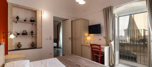 9 rooms House in Ragusa, Italy No. 80998 15