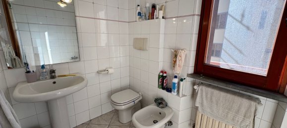 3 rooms Apartment in Arezzo, Italy No. 289543 12