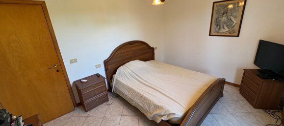 3 rooms Apartment in Arezzo, Italy No. 289543 7