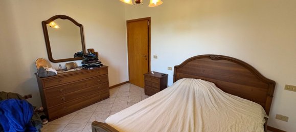 3 rooms Apartment in Arezzo, Italy No. 289543 6