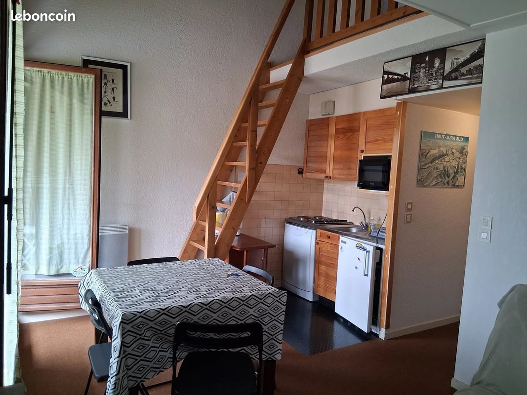 2 bedrooms Apartment in Ain, France No. 340374
