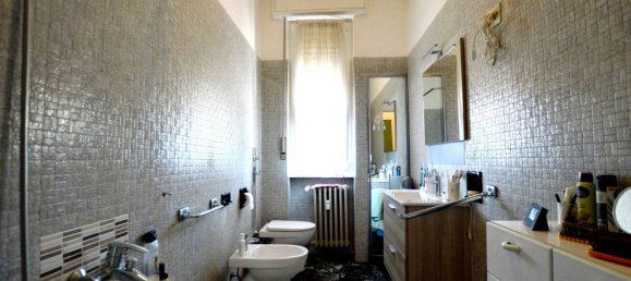 3 bedrooms Apartment in Milan, Italy No. 328411 12