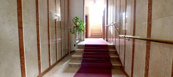 3 bedrooms Apartment in Milan, Italy No. 328411 2