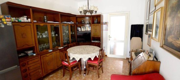 3 bedrooms Apartment in Milan, Italy No. 328411 9