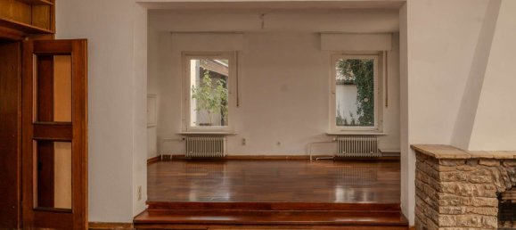 8 rooms Townhouse in Gottingen, Germany No. 30411 3